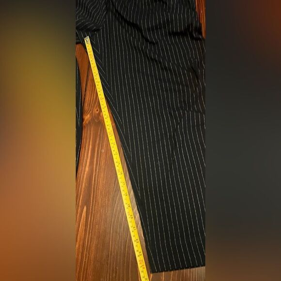 Anthropologie Striped Pleated Crop Trousers Sz 12 Black White Stripes Pockets - Picture 9 of 12